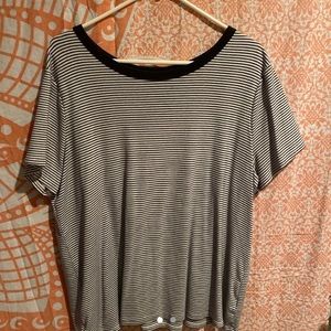 black and white stripe tee
